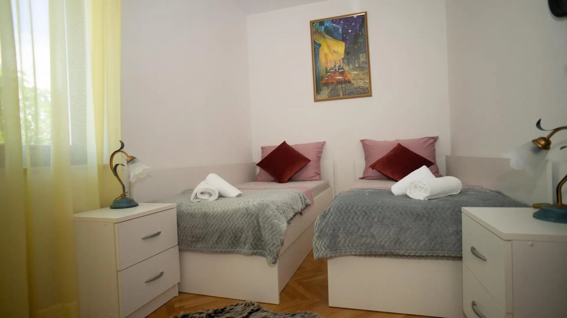 Apartments Beata Trogir-Okrug
