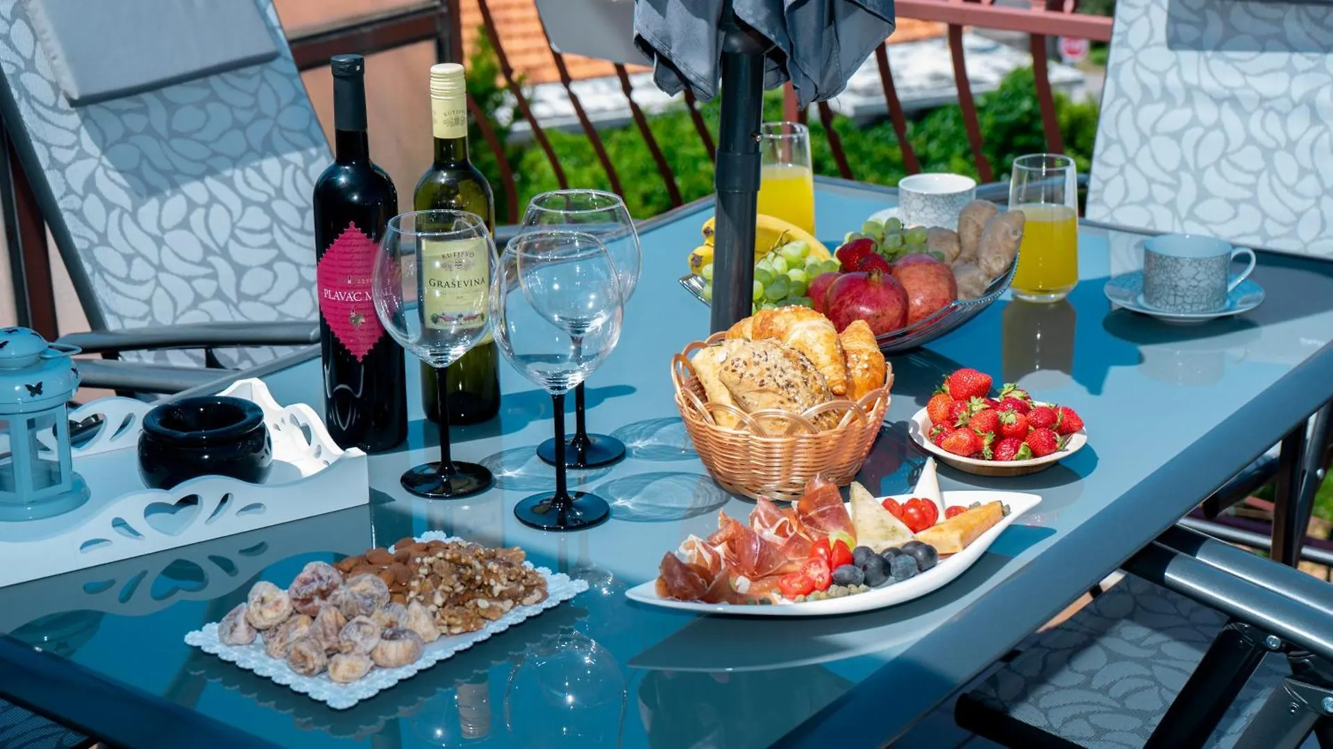 Apartments Beata Trogir-Okrug  Trogir