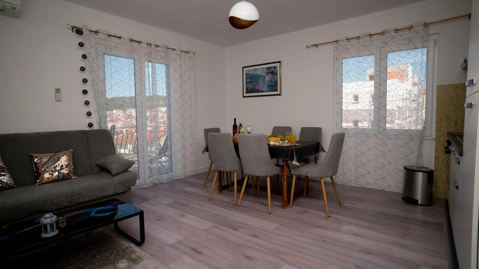 Apartments Beata Trogir-Okrug location